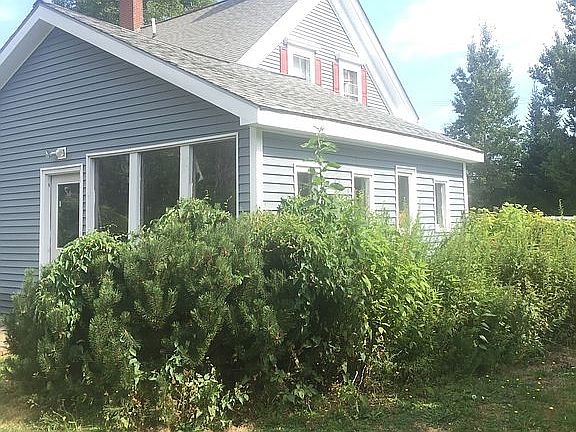 Carriage house sunroom 