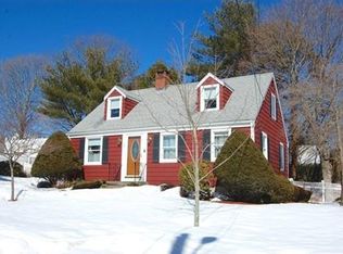 20 Elizabeth Ln, Weymouth, MA 02190