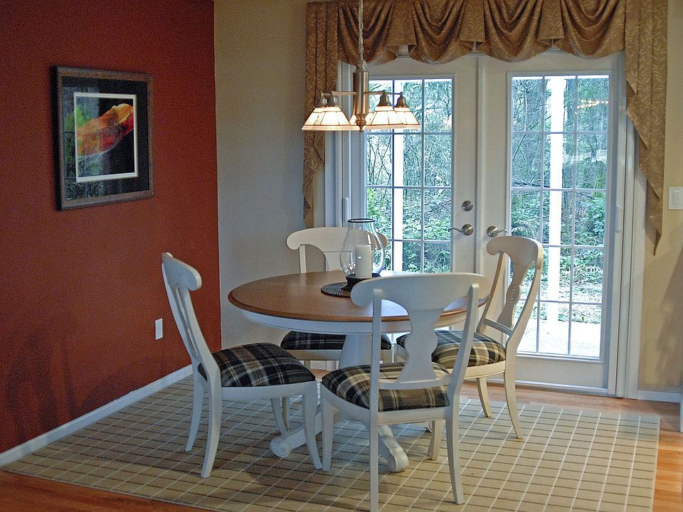 Kitchen eating area  with french doors to covered patio