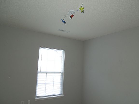 2nd image of 5005 Wigmore St