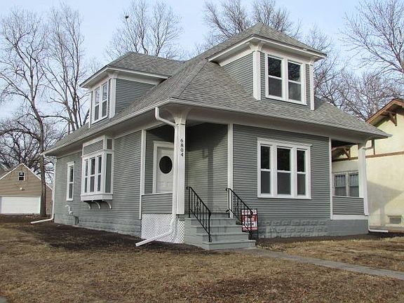 2nd image of 6804 Ballard Ave