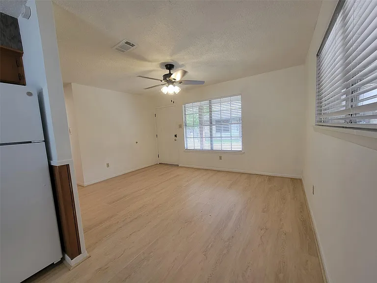5806 Nassau Dr #A — Photo 7