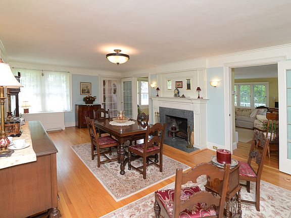4th image of 54 Great Oak Ln