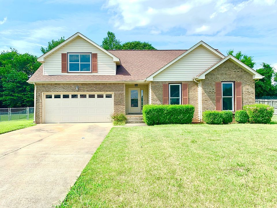 1st image of 315 Harold Dr