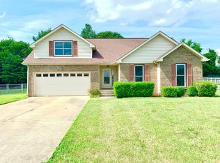 315 Harold Dr, Clarksville, TN 37040