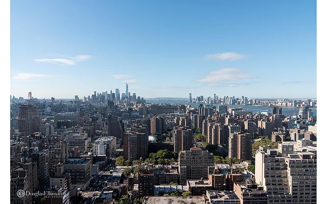 Rented by Douglas Elliman | media 38