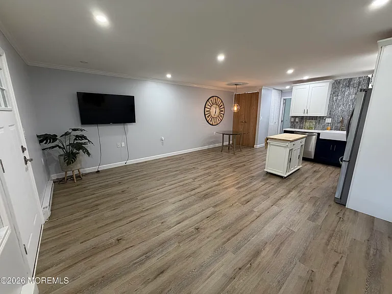 533 E Dartmoor Ct — Photo 20