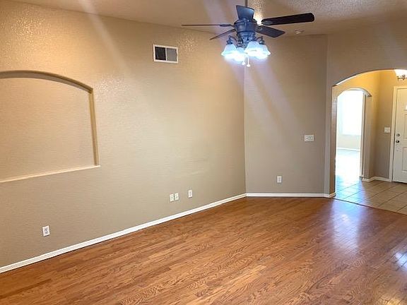 5th image of 5813 Habanero Dr