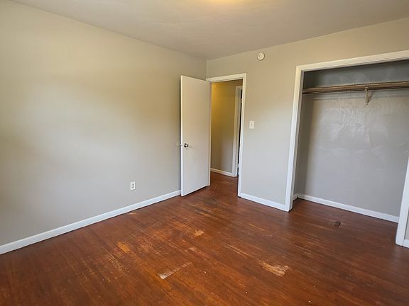 5th image of 2001 Kulp Ave