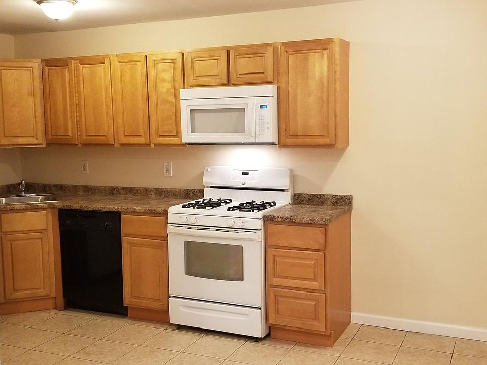 1st image of 7026 Lynford St