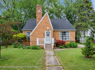 229 Rockingham Ave, Alma, MI 48801