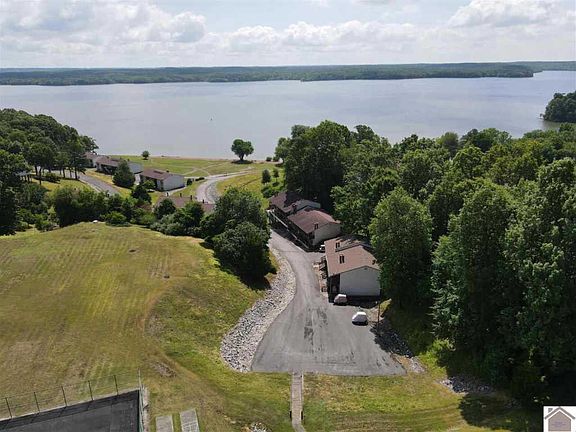 3rd image of 328 Champion Hills Rd #6D