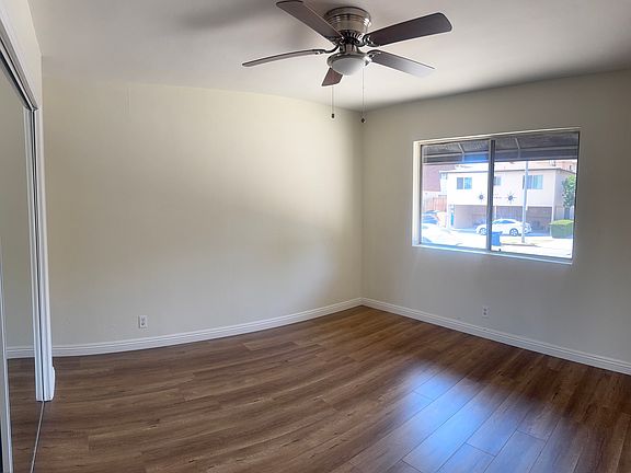 3rd image of 452 E Providencia Ave #A