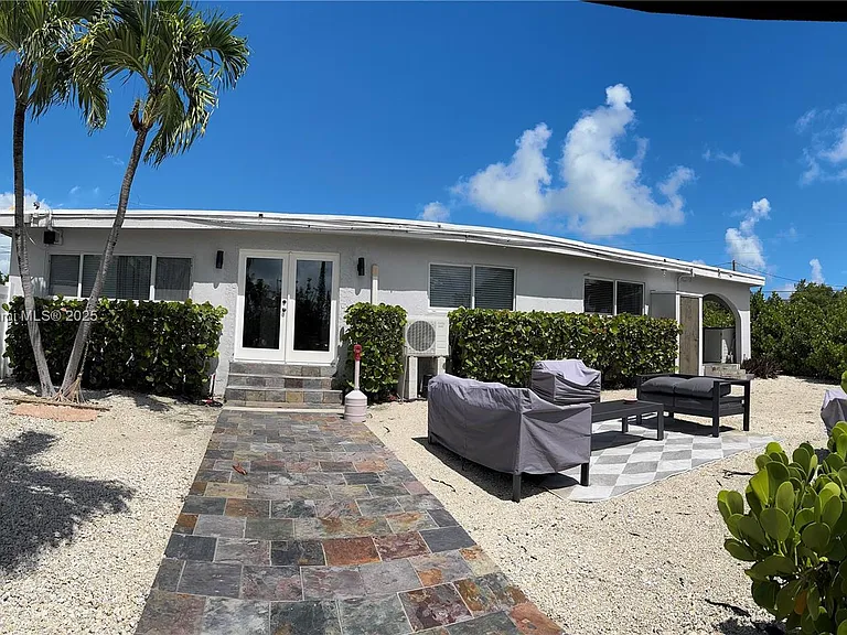 1301 Grouper Dr — Photo 40