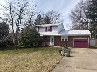 111 Morrow Ln, Beaver, PA 15009