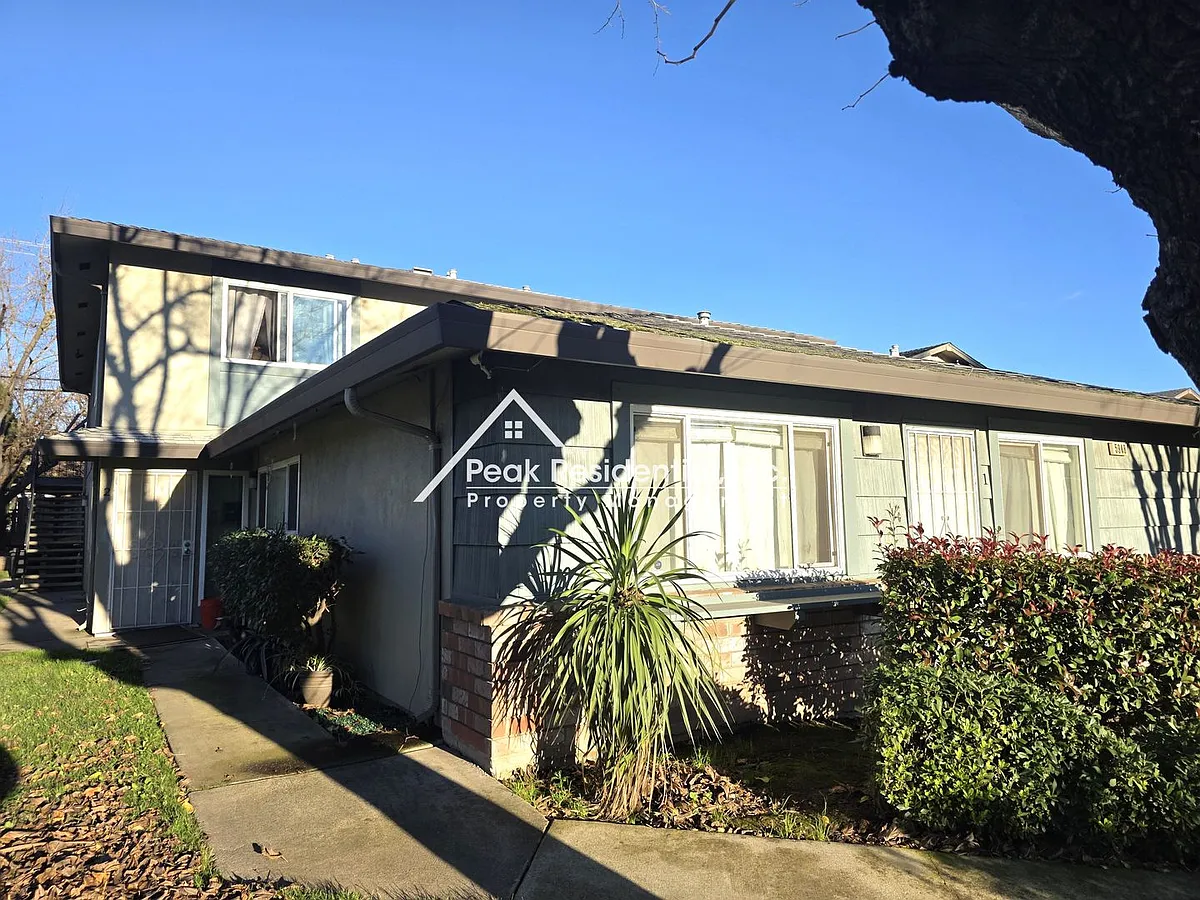 Building Photo - 5948 Walerga Rd #4