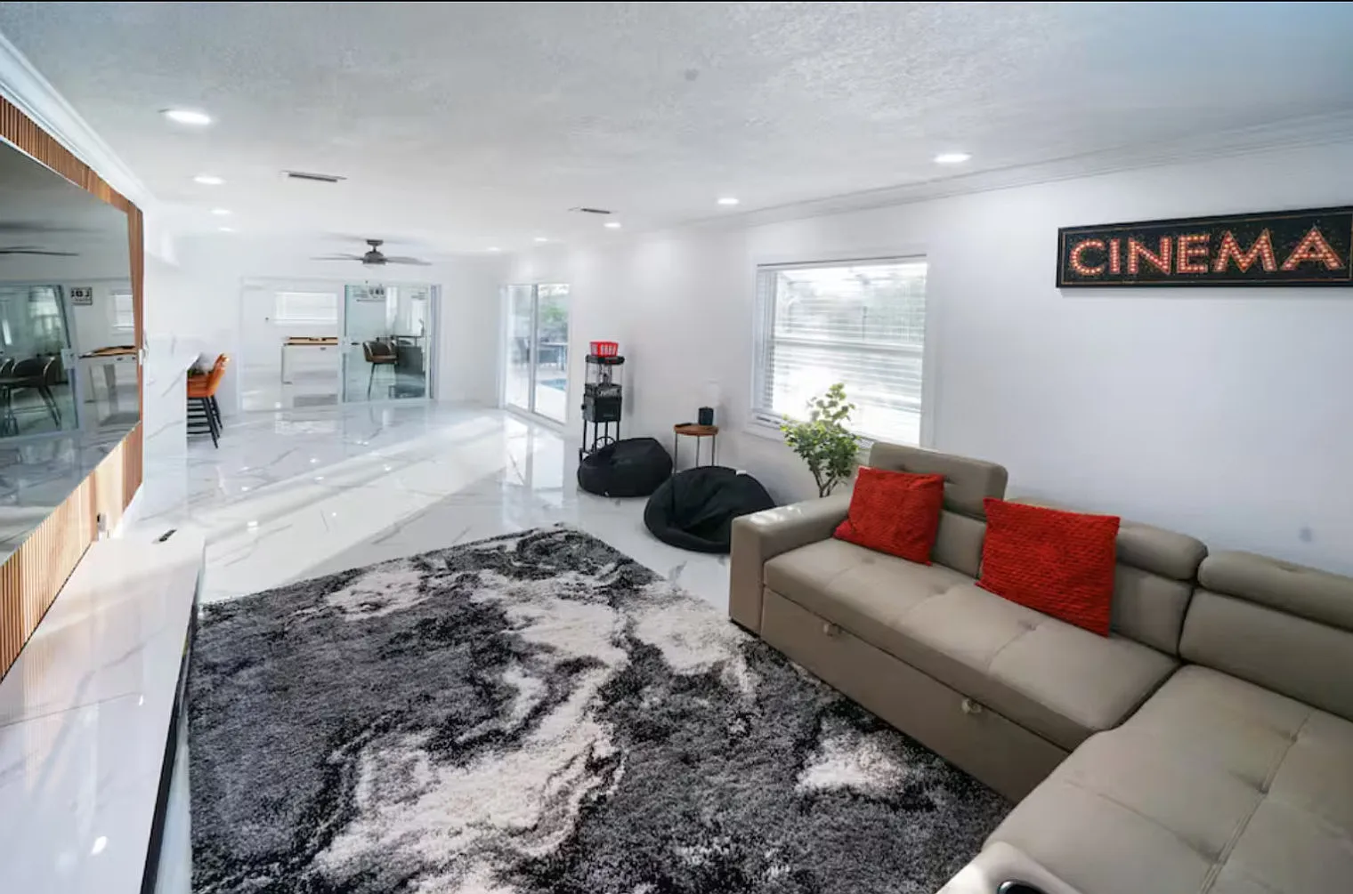 4 bed, 3.0 bath, 2777 sqft, $11,115 — Photo 1