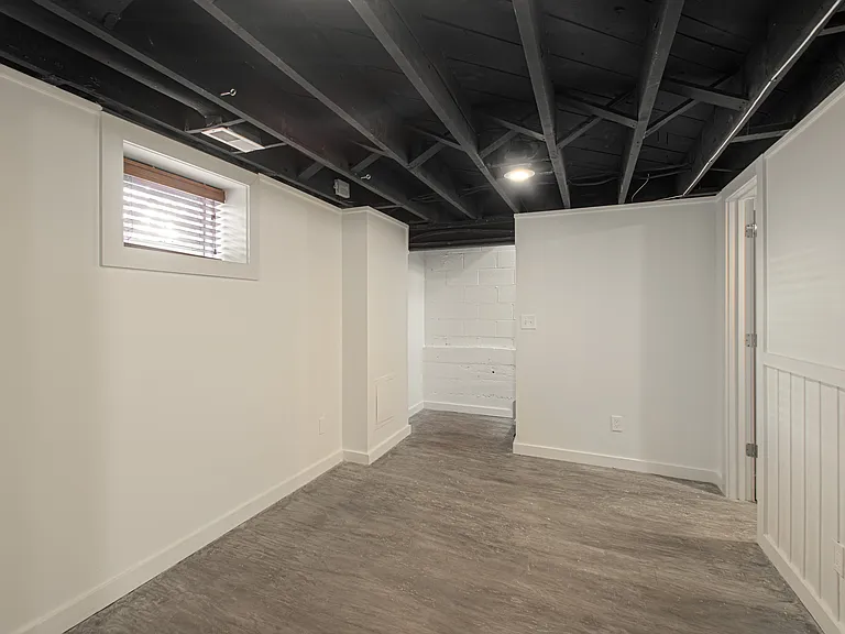 4536 Jefferson St #4 — Photo 16