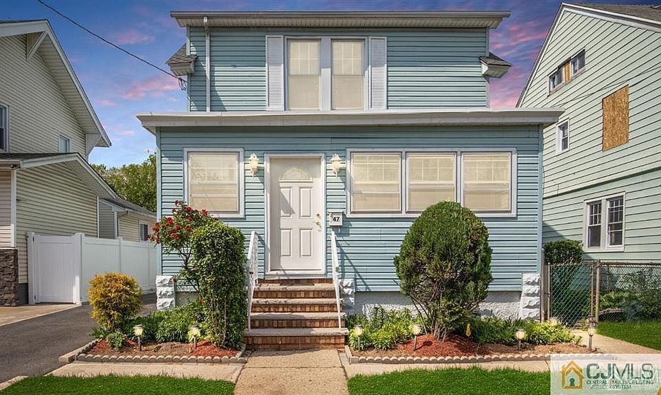 1st image of 47 Hollywood Ave