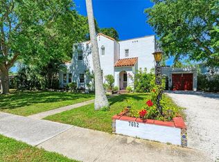 7602 Senrab Dr, Bradenton, FL 34209