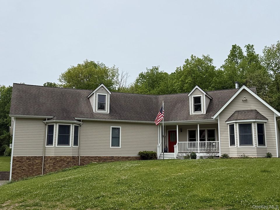 1st image of 35 Appaloosa Lane