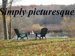 25 Royal Burgundy Ln, Kingston, MA 02364