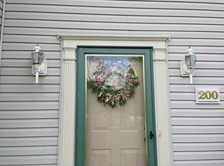 200 Ledge Rd, Macedonia, OH 44056