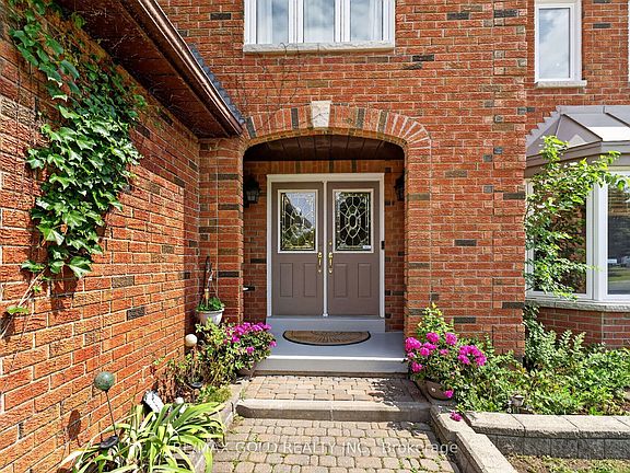 4th image of 40 Shadywood Rd