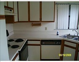 1st image of 2915 Theresa Dr