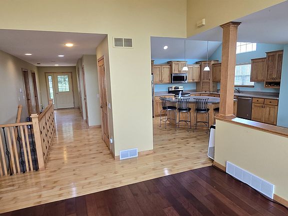 5th image of 5734 Enchanted View Ln #13