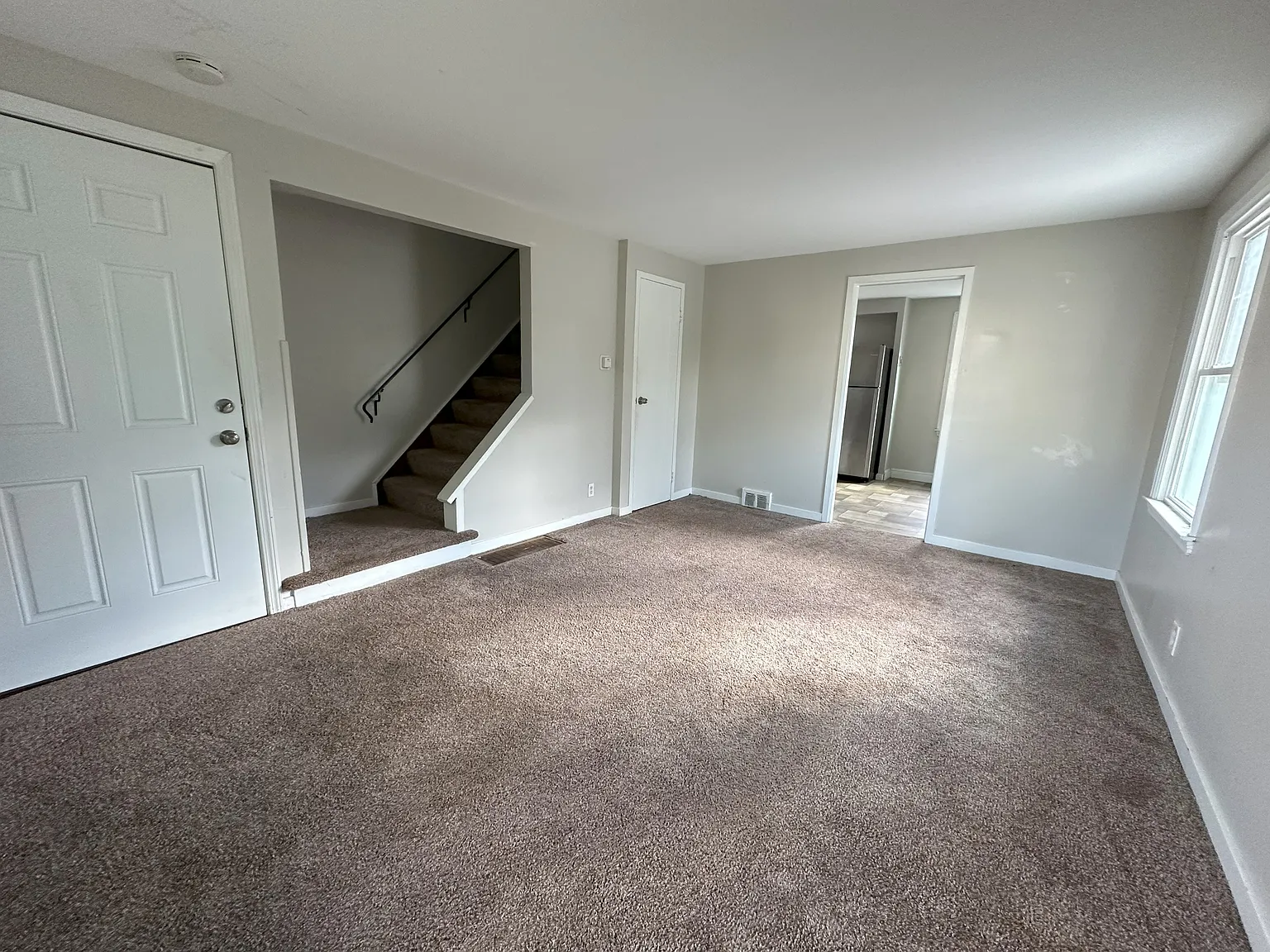 2 bed, 810 sqft, $1,250 — Photo 4