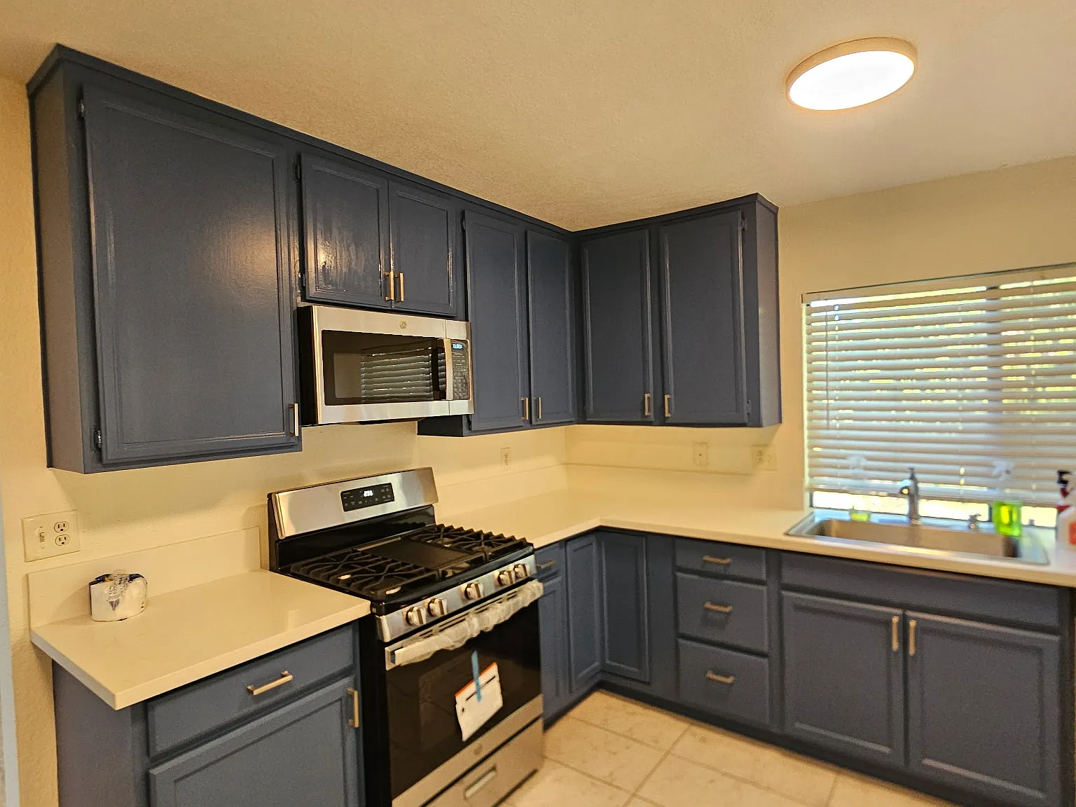 2 bed, 950 sqft, $2,450 — Photo 4