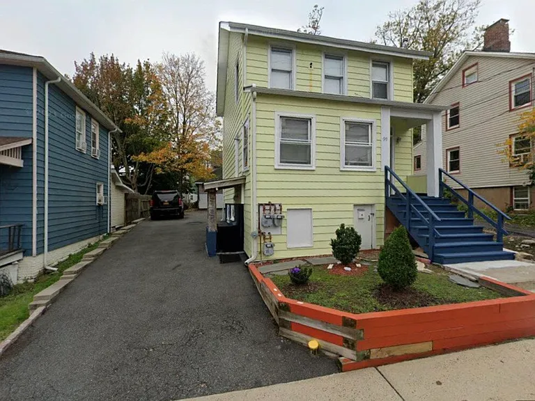 99 Jackson Ave #2 — Photo 1