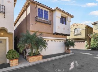 11423 Freedom Ln, Pacoima, CA 91331