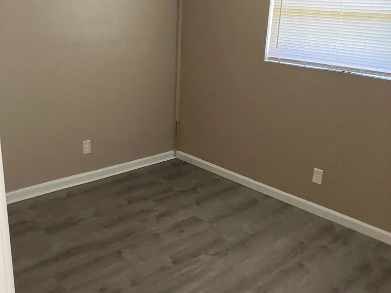 River Pointe Apartments — Photo 6