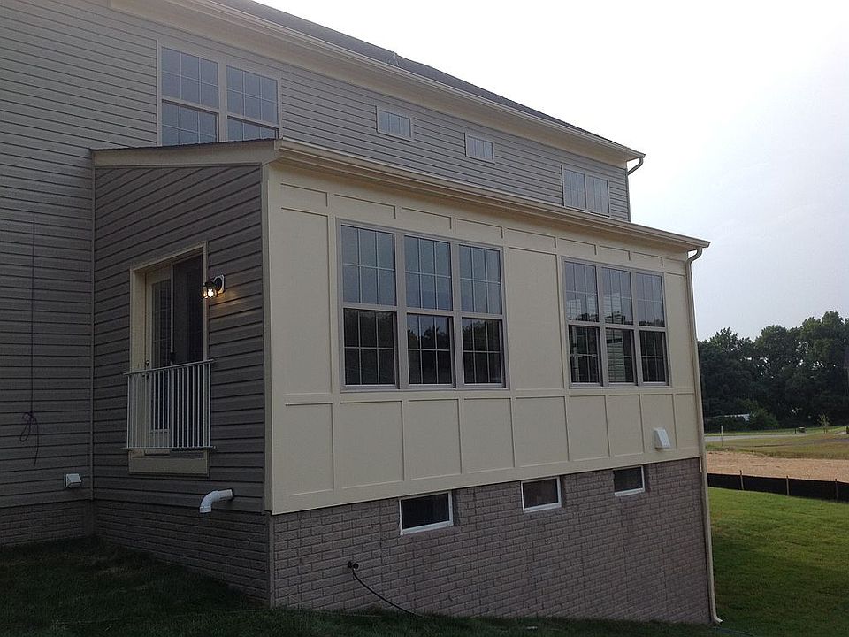 1st image of 2404 Turngate Ct