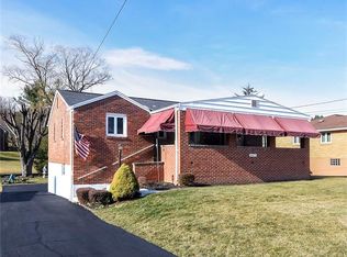 6075 Pleasant St, Finleyville, PA