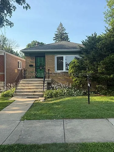 1067 W 97th St Photo 1