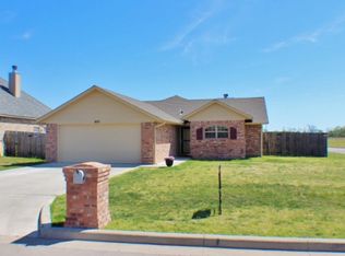601 NW Granite Ave, Cache, OK 73527