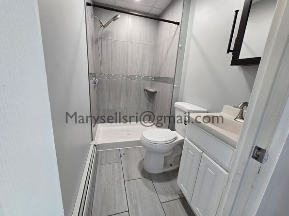 991 Lonsdale Ave #2F