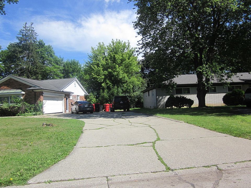 2nd image of 17376 Shervilla Pl