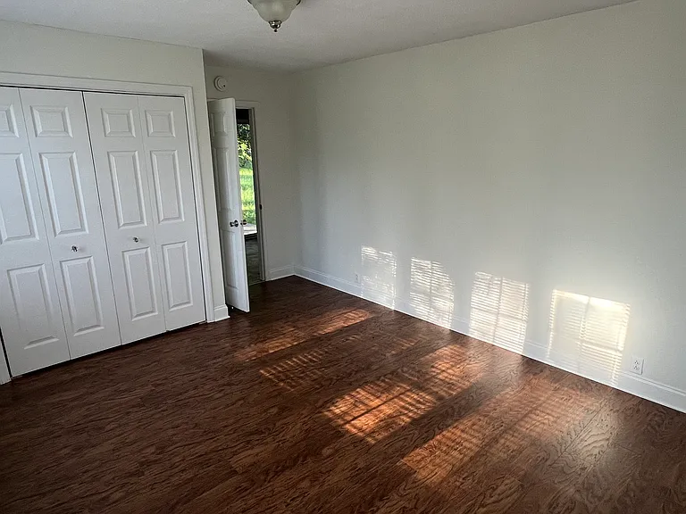 1205 Millard St — Photo 10