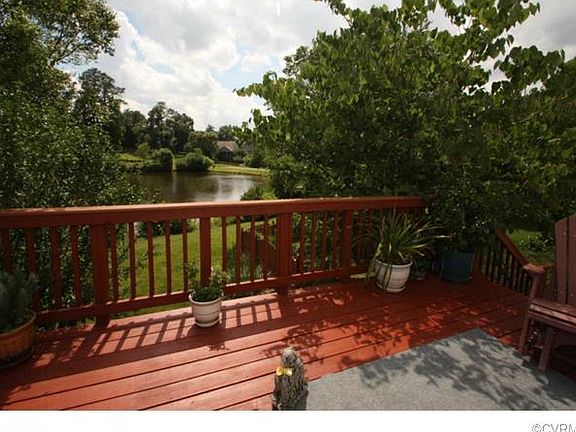 4th image of 6095 Pond Place Way