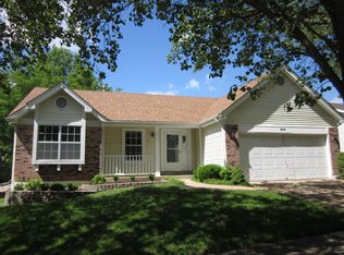 829 Salem Way, Ellisville, MO 63021