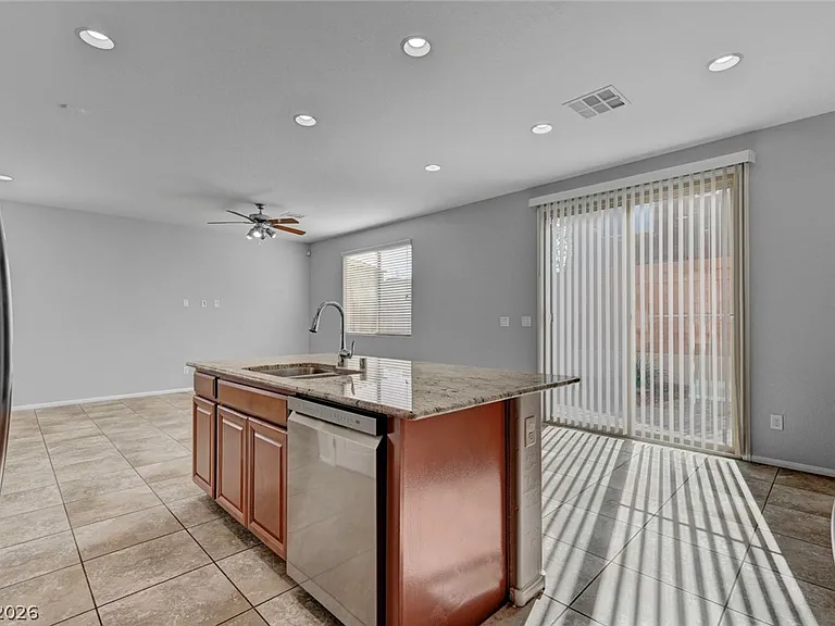10735 Centerville Bay Ct — Photo 15
