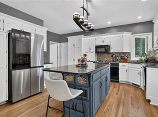 6216 NW 77th St, Kansas City, MO 64151