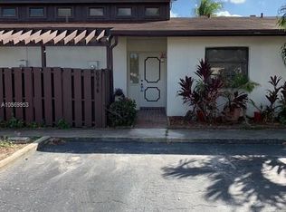 6944 SW 40th Ct, Miramar, FL 33023