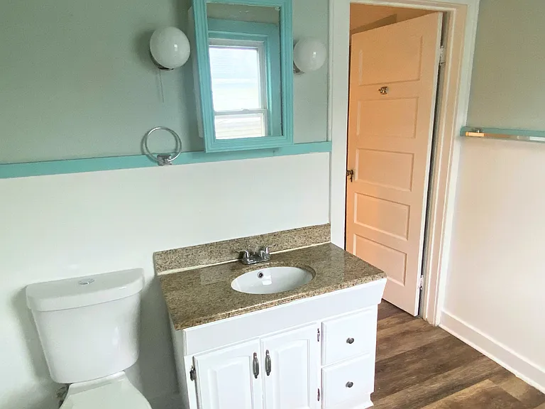 163 Paine St — Photo 11