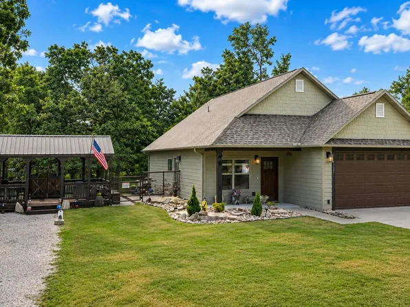 1727 Windsor Dr, Lead Hill, AR 72644