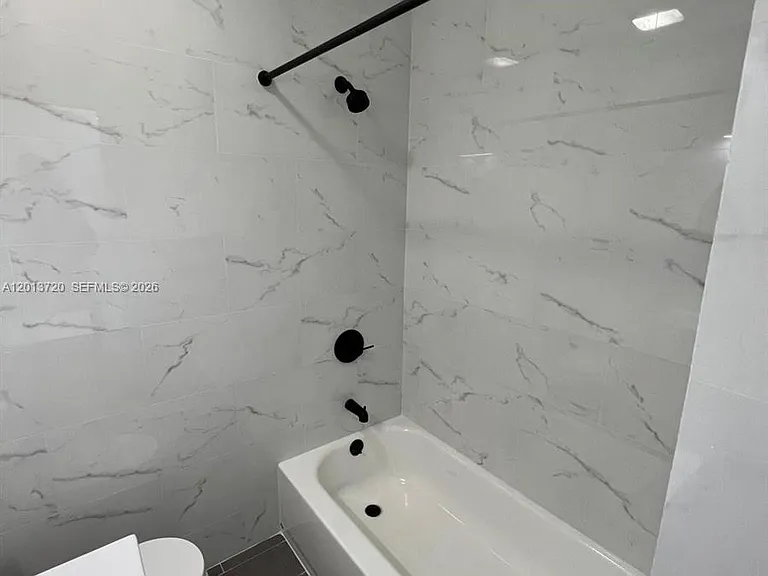 2640 NE 215th St #2640 — Photo 2